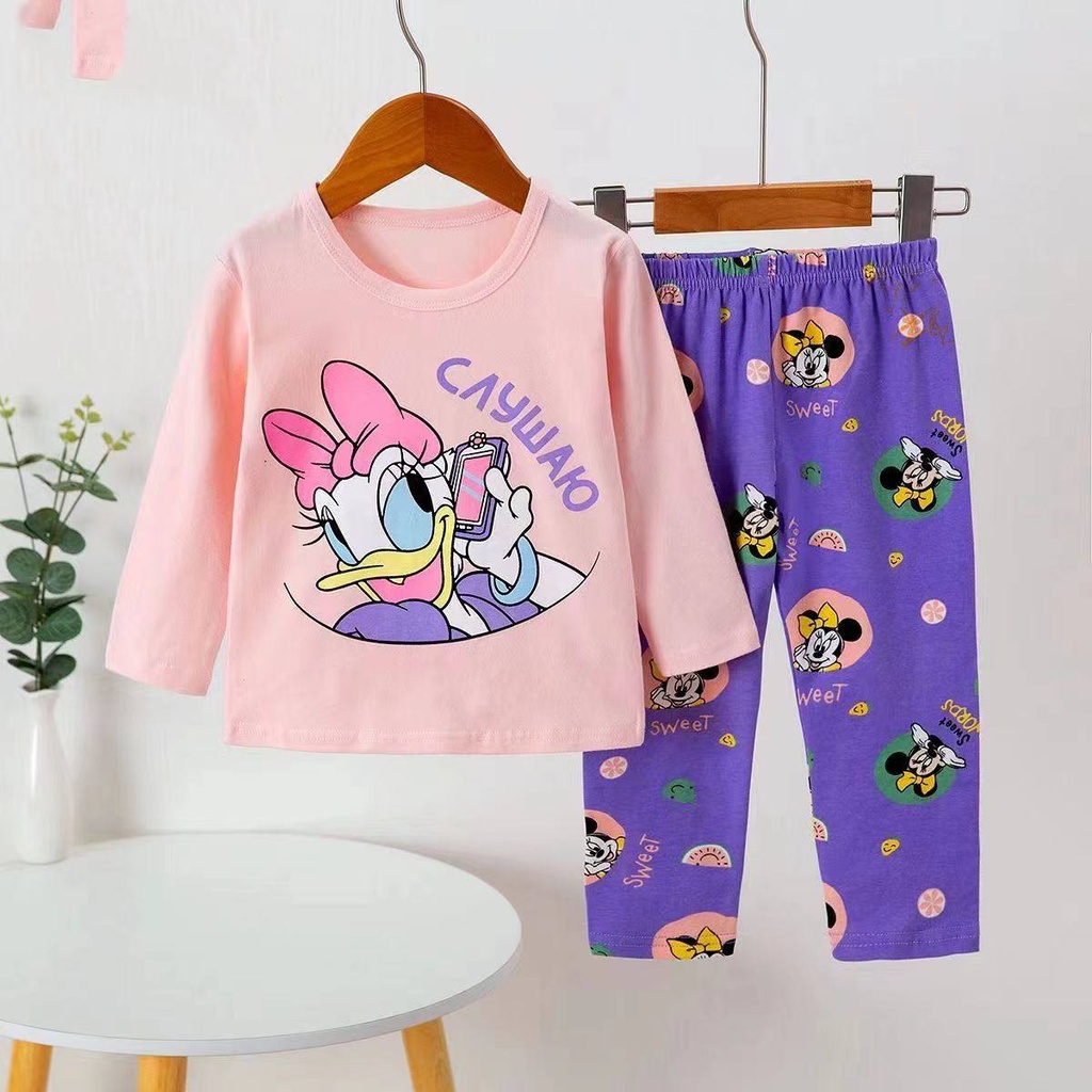 بلوز شلوار راحتی بچه گانه طرح دیزی داک